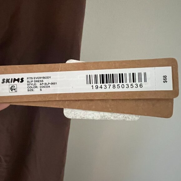 SKIMS NWT Fits Everybody Slip Dress in Cocoa Brown Size Small - Picture 3 of 4